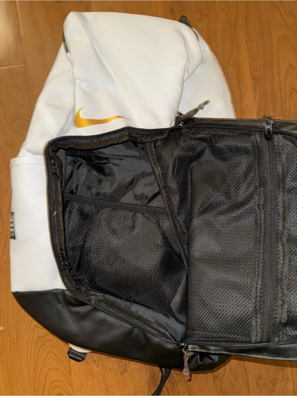 Nike Hoop Elite 32L Backpack White/Black/Gold